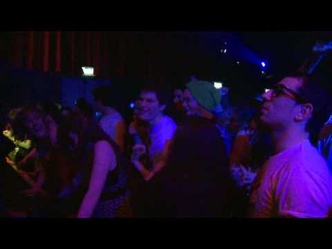 DJ Mehdi & Busy P: live in Dublin (2)