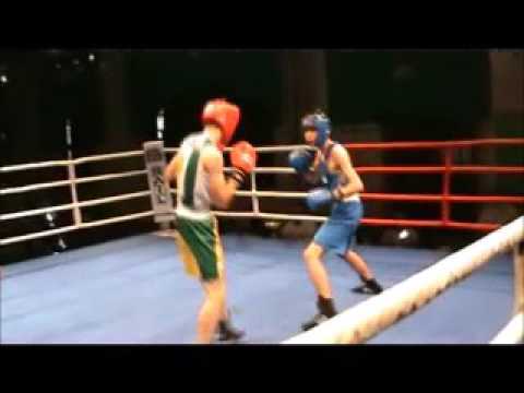 Kewin Gibas (TS Czarni - Góral Żywiec)  -  Mateusz Siłuszek (KS Górnik Sosnowiec)