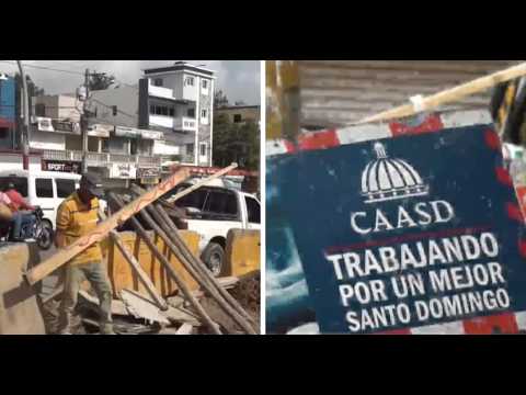 Cuatro meses sin tuberías: Caos vehicular en Santo Domingo Oeste