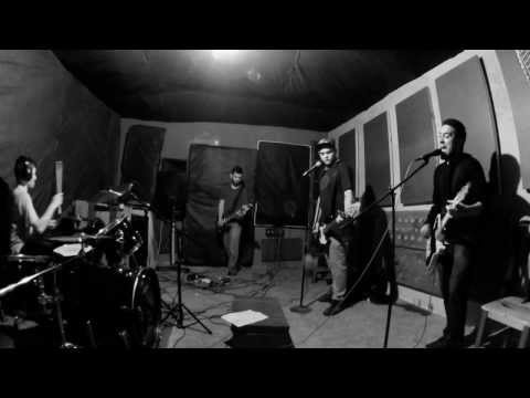 Standard Electrics - ensayo 26-05-2015 - I 94 (Radio Birdman)