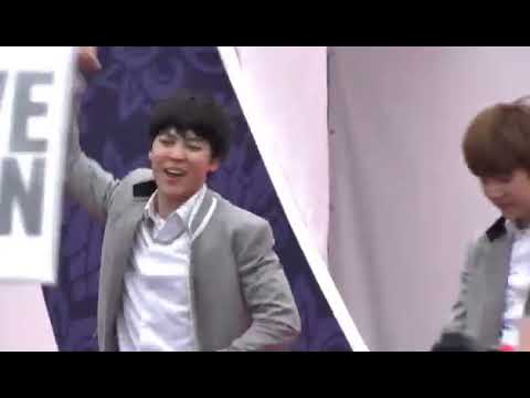 'ARIRANG' by BTS at Moscow's Bridge Korea festival 150614 FANCAM