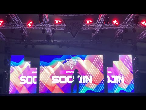 Maria (Hwasa) at CENTRAL KORAT K-POP Cover Dance 2022 | PaWich aYa