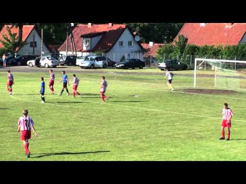 Skrót I połowy RKS Orlęta Reszel-Victoria Bartoszyce 04.06.2011r. cz.1