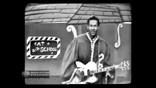 Chuck Berry - School Days (Dick Clark&#39;s Beech-Nut Show May 17th,1958)(Stereo)