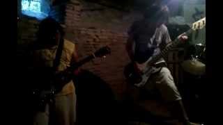 roedor del camino.mp4__niebla