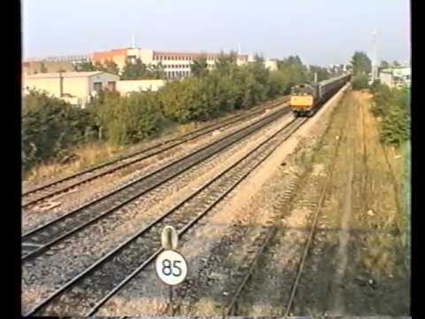 Class 58s pass at Swindon
