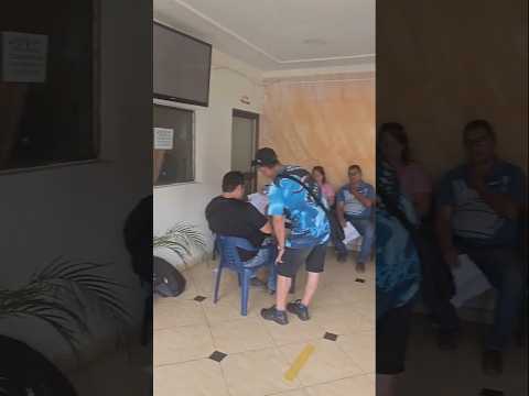 la comunidad de Pandi Cundinamarca Colombia reclama que le baje los impuestos que está por la nubes.