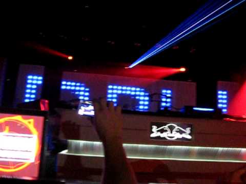 Armin Van Buuren@Gossip - AVB takes over - 2/18