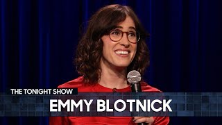 Emmy Blotnick Stand-Up: Loves Her Weighted Blanket | The Tonight Show Starring Jimmy Fallon video