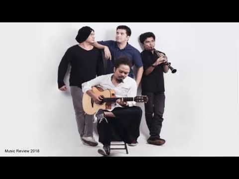 Payung Teduh Ft. Icha Amalia - Mari Bercerita (Official Music)