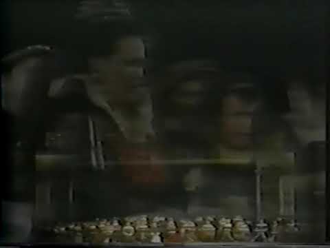 Caballé - 20-second-long note in pianissimo