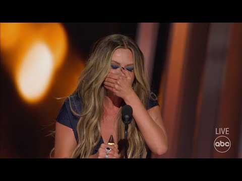 Carly Pearce Accepts the 2021 CMA Award for Female Vocalist of the Year - The CMA Awards