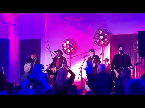 Chłopcy z Placu Broni & Yanina Iwański