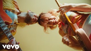 Charly Bliss – “Waiting For You”