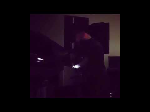 Sy Sez at Warehouse Party playing Peven Everett Stuck