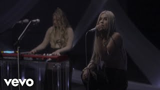 Bahari - Jackie Kennedy (Official Live Performance)