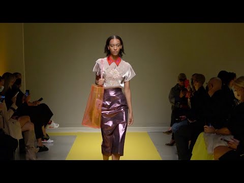 HUI Spring/Summer 2022 Runway | Milan Fashion Week | VRAI Magazine