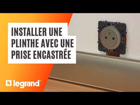 Plinthe déco Céliane Legrand : comment installer une plinthe avec une prise électrique encastrée ?