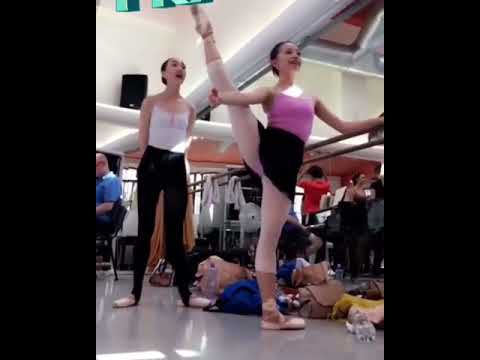 “Omg she has no limit 😲@ren morioka  @masterballetacademy 🎀 #ballet a”