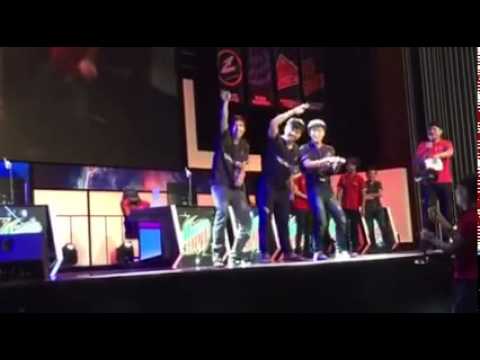 Liên Minh Huyền Thoại: Sofm cùng đồng bọn quẩy bá đạo =))