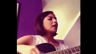 Glaiza de Castro sings and shows country tree hand clap