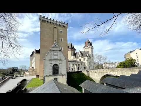 image : Lecture de poésie par Maïwenn  (Collège Ste Elisabeth Paris 15ème) 