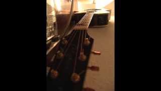 Matt Molloy, Paul Brady, and Tommy Peoples, The Creel of Turf / Tom Billys (jig)