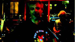 BOOTLEG - LIVE at 'GRIZZLYs' - 'RAYOLIGHT' - 5th Nov 2011 (3 of 5)