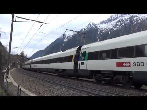 IL TRANSITO DEL RABDe 500 A WASSEN. (CH) 25 - 4 - 2015.