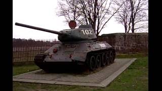 preview picture of video 'T-34 Rudy 102. Т-34 Рыжий из фильма ,,4 танкиста и собака,,'