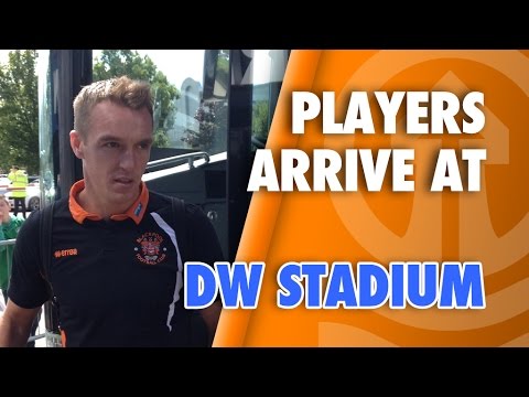 Players Arrive At DW Stadium