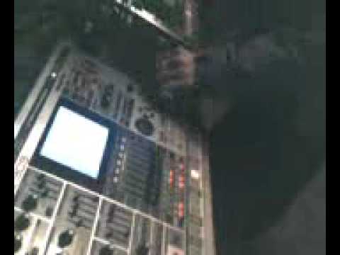 Ekorom (eko 6tm) @ skizotek and guest - le 05/04/08