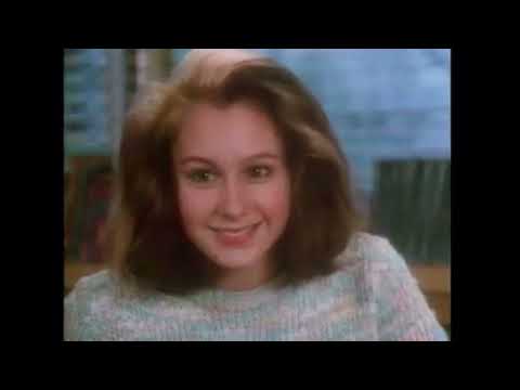 Degrassi Junior High - 3x16 “Bye - Bye Junior High”