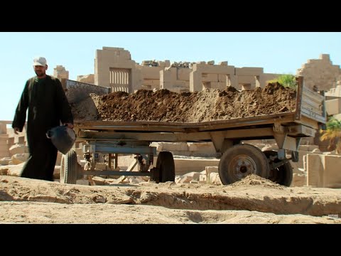 The Temple of Karnak: Splendor and Mysteries of Pharaonic Egypt