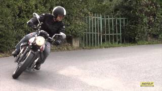 Moto Guzzi V7II 2015 on road
