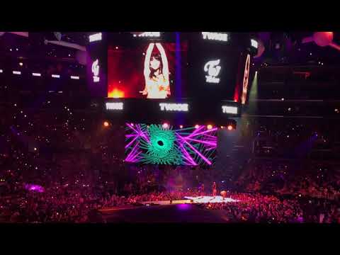 [FANCAM] TWICE Beyoncé End of Time Special Stage @ KCON LA 2018