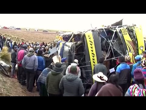 Numerous deaths in bus accident in Peru