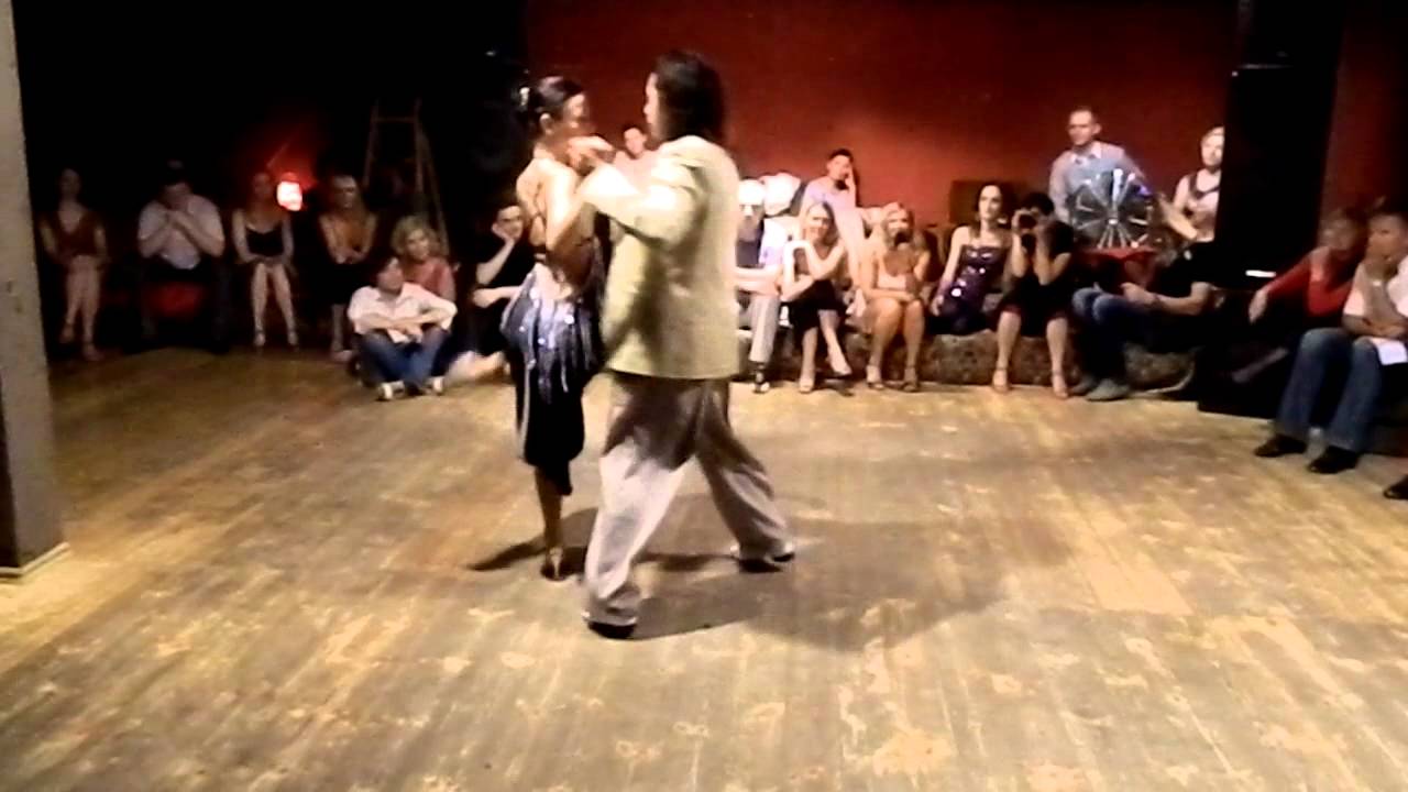 Video thumbnail for Mila Vigdorova and Rodrigo Fonti perform in Warsaw, Poland #2