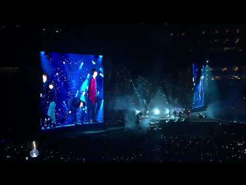 BTS 'Fake Love' Live MetLife Day 2