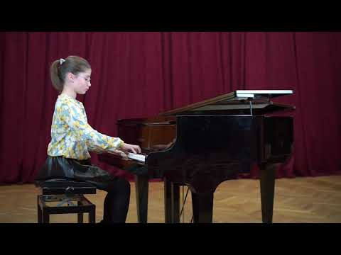 MIHAILESCU ANA MIRUNA  T. OESTEN  Dolly s Dreaming and Awakening