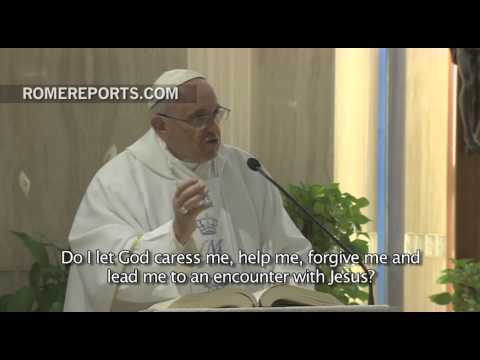 Pope's Mass: Do I allow God to walk by my side or do I push Him away? | Pope
