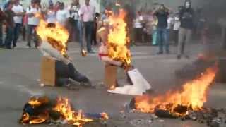 preview picture of video 'Quema de Judas Diosdado y Maduro calle paez chacao.'