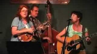 Red Clay Halo - Fred And The Betties