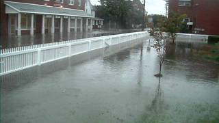 preview picture of video 'Hurricane Irene Storm Surge Manteo, NC'