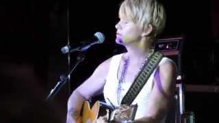 Shawn Colvin - Cover of Tom Waits &quot;Hold On&quot; - Cayamo 2015
