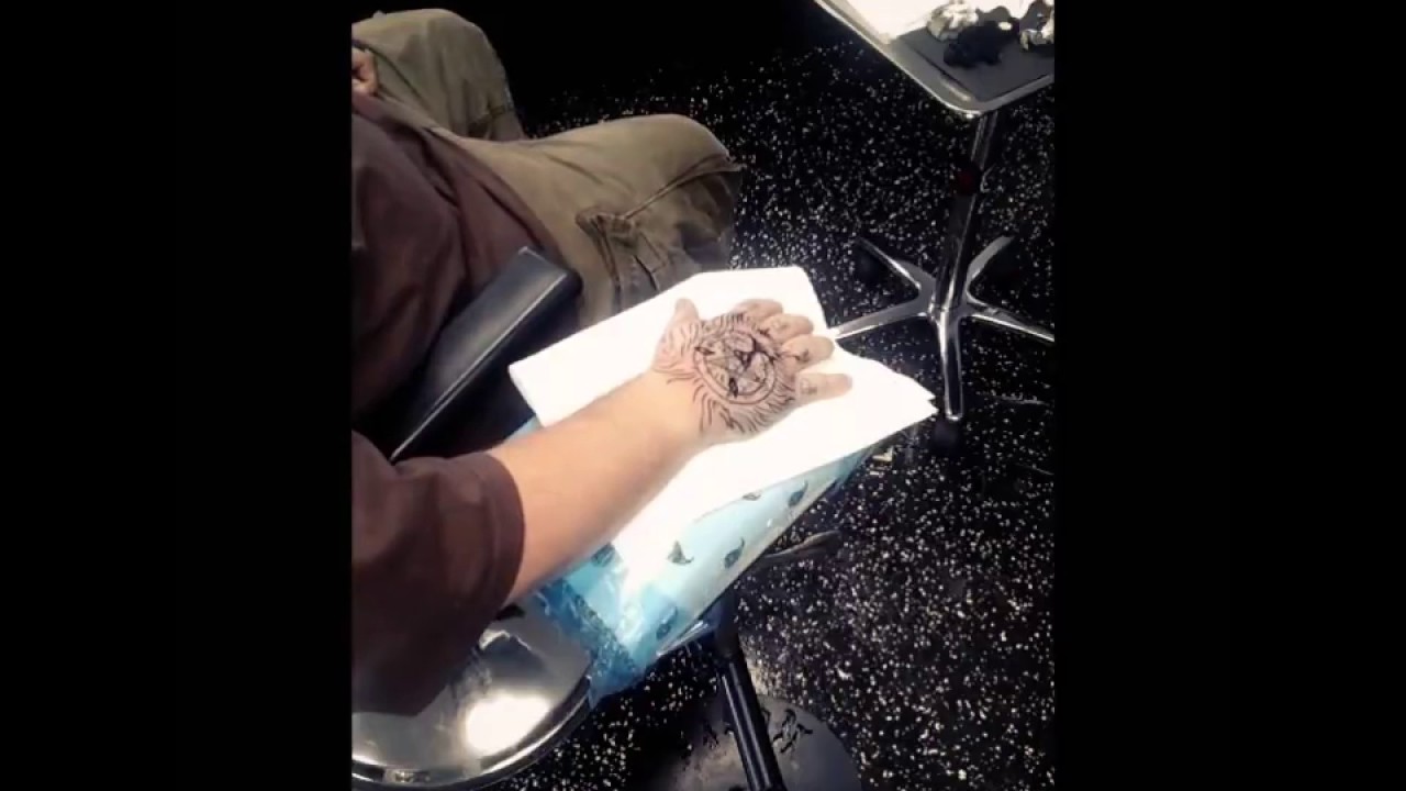 Hand Coverup