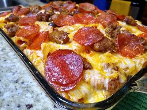 PEPPERONI & SAUSAGE PIZZA | CASSEROLE FOR A TRUE PIZZA...