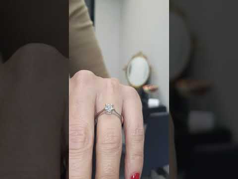 download lagu mp3 mp4 Verenicko Prstenje Belo Zlato, download lagu Verenicko Prstenje Belo Zlato gratis, unduh video klip Verenicko Prstenje Belo Zlato