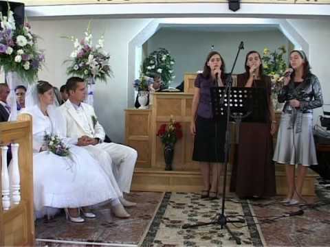 Surorile Berches - Azi e zi de sarbatoare - http://www.beteludine.webs.com