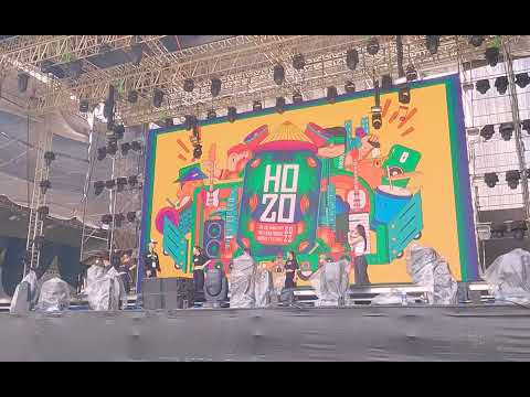 Bích Phương vs Phúc Du - Từ Chối Nhẹ Nhàng Thôi Live tại Hozo Festival